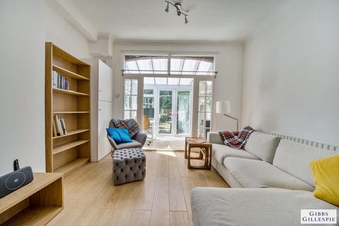Flat 1, 15 Sherborne Gardens, London, W13 8AS