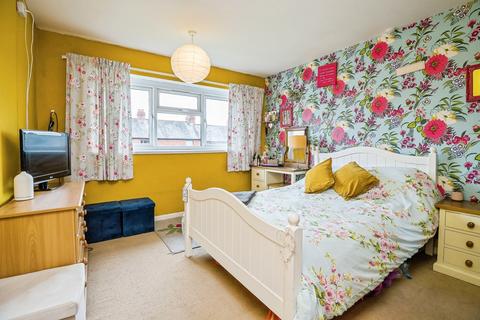 undefined, Llwyn Road, Shropshire SY11