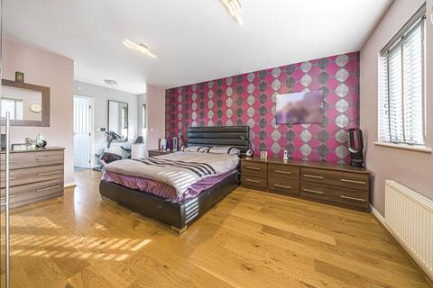 4 Boulter Close, Bromley, BR1 2FD