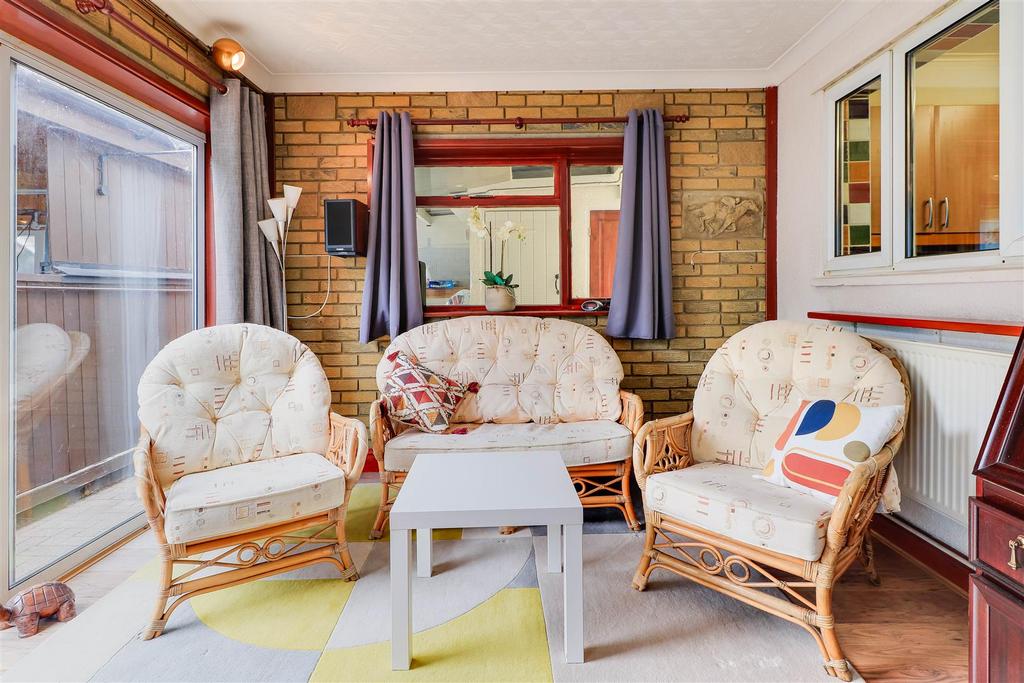 House in Cambridge, Barnwell - View 3