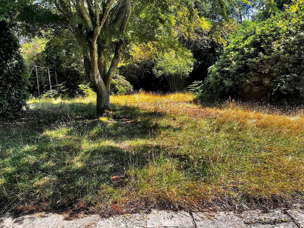 Thakeham Road, Storrington... 3 bed detached bungalow for sale - £465,000