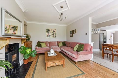 31 Bedhampton Road, Havant, PO9 3EU