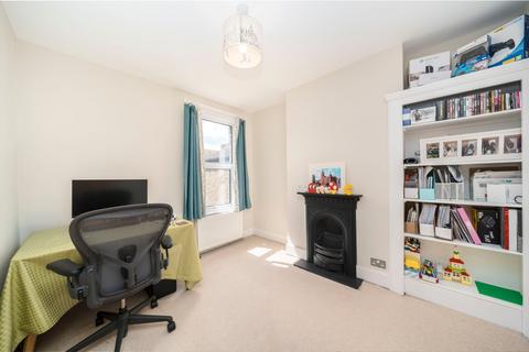 10 Troughton Road, London, SE7 7QH