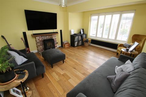 29 Anderson Road, Salisbury, SP1 3DX