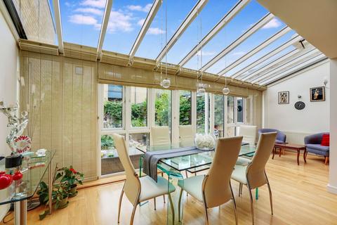 5 bedroom detached house for sale, Northwood Drive, Greenhithe DA9