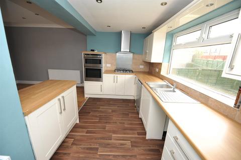 2 bedroom semi-detached house for sale, Oakdale Drive, Wrose