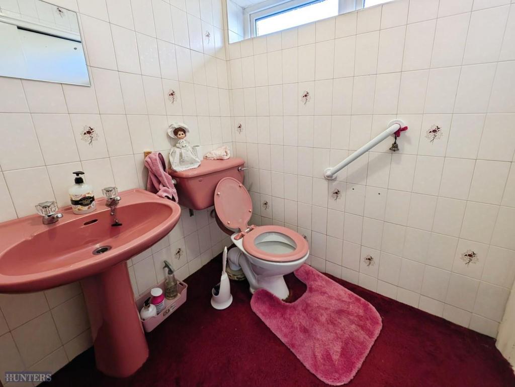 Ground floor WC