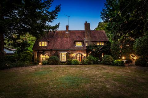 3 bedroom detached house for sale, Silver Lane, Purley, Surrey
