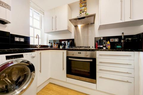 2 bedroom flat to rent, Norwood Road, SE27