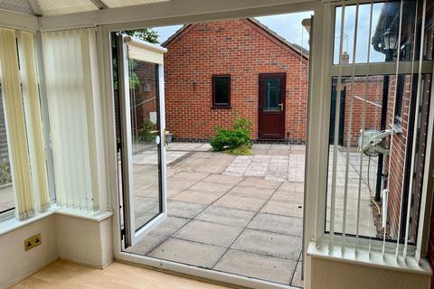 2 bedroom detached bungalow for sale, Lime Drive, Syston, Leicester, LE7 2PW