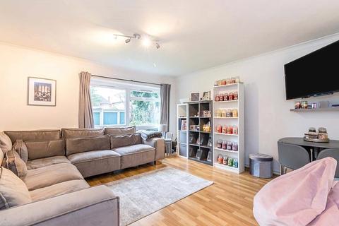 undefined, 18 The Avenue, Surbiton KT5