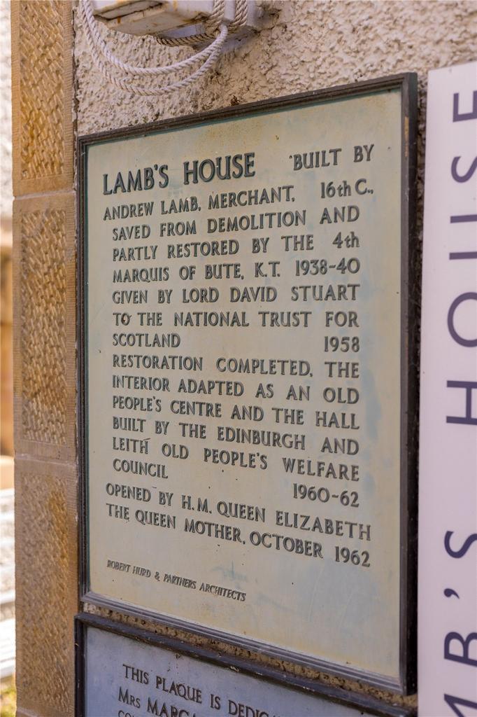Plaque
