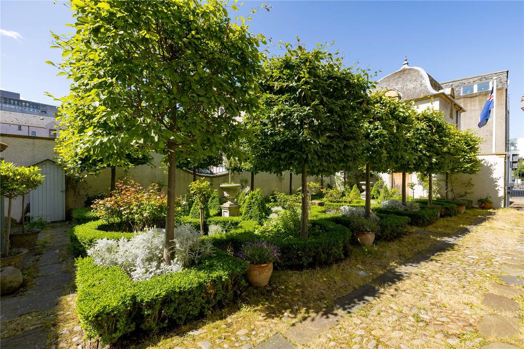 Walled Garden