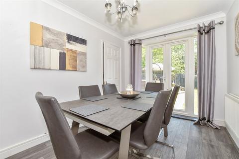 4 bedroom detached house for sale, Greenhill, Staplehurst TN12