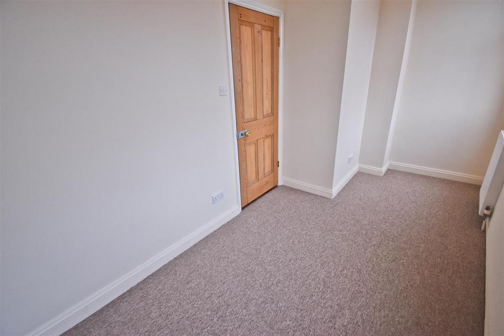 Bedroom 2.jpg