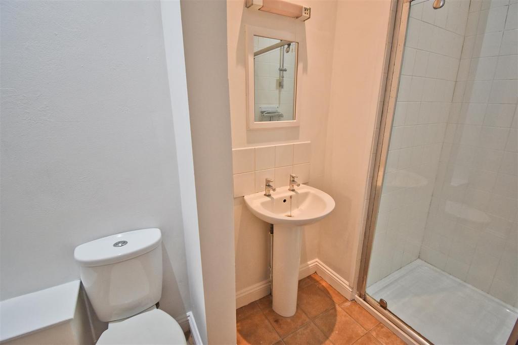 Shower Room.jpg