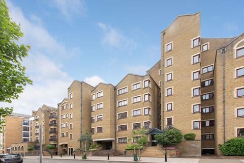 2 bedroom flat for sale, Wapping High Street, London E1W