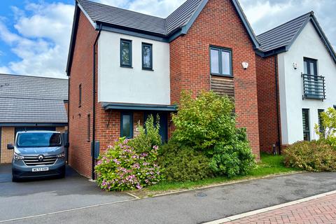3 bedroom detached house for sale, Deacon Road, Leicester, LE4