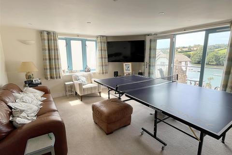 undefined, Embankment Road, Kingsbridge