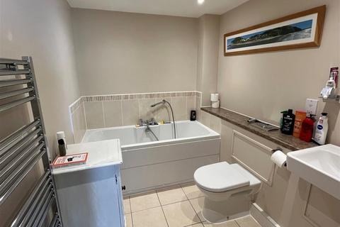 undefined, Embankment Road, Kingsbridge