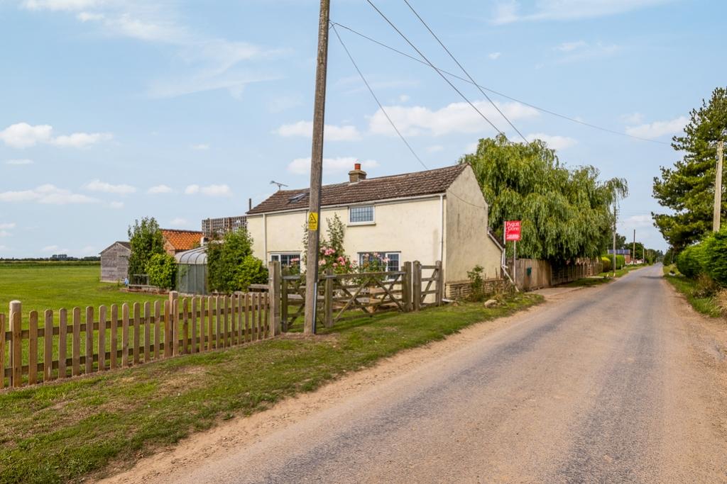 Fishermans Cottage (Friskney)-7
