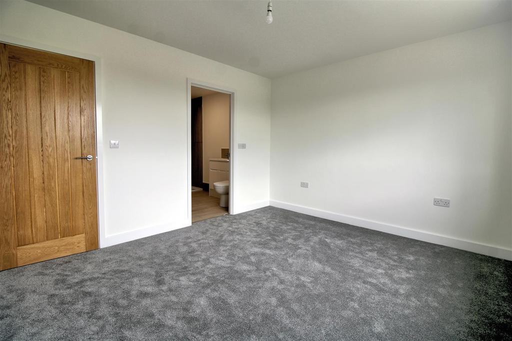 Master Bedroom1