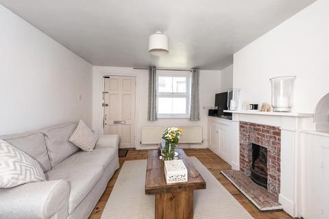 2 bedroom end of terrace house for sale, London Road, SEVENOAKS, TN13