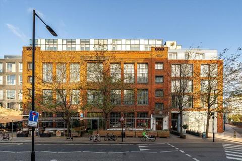 1 bedroom flat for sale, Richmond Road, London E8