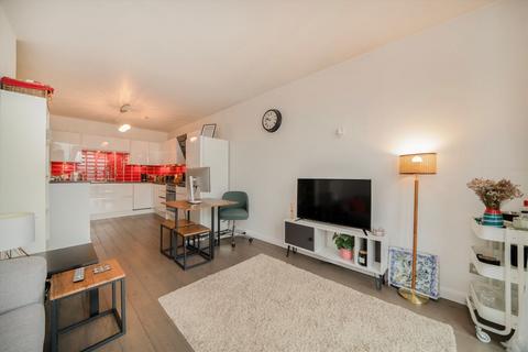 1 bedroom flat for sale, Richmond Road, London E8