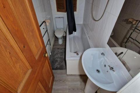 1 bedroom flat for sale, Menzies Road, Torry, Aberdeen AB11