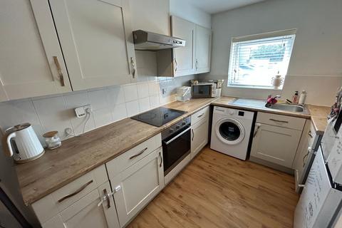 2 bedroom flat for sale, Philmont Court, Coventry, CV4