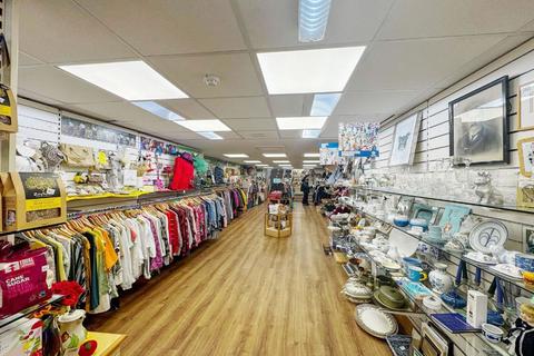Property for sale, High Street, Let Oxfam Investment, Haddington EH41