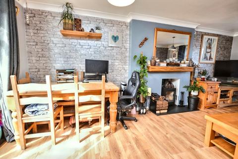 18 Blyth Way, Salisbury, SP1 3HU