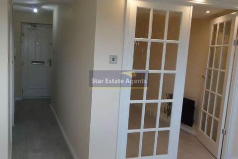 undefined, Gurnell Grove, London, Middlesex, W13 0AE