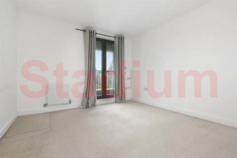2 bedroom flat for sale, Caledonian Road N7 - EPC Rating B