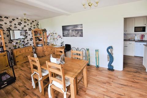3 bedroom detached bungalow for sale, Burgh Road, Skegness PE25