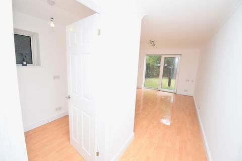 20 Naylor Road, Widnes, WA8 0BS
