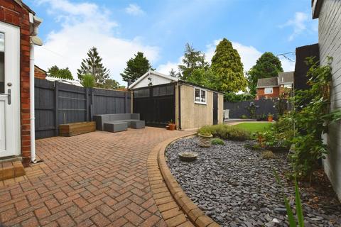 3 bedroom semi-detached house for sale, Highfield, Sutton-On-Hull, Hull