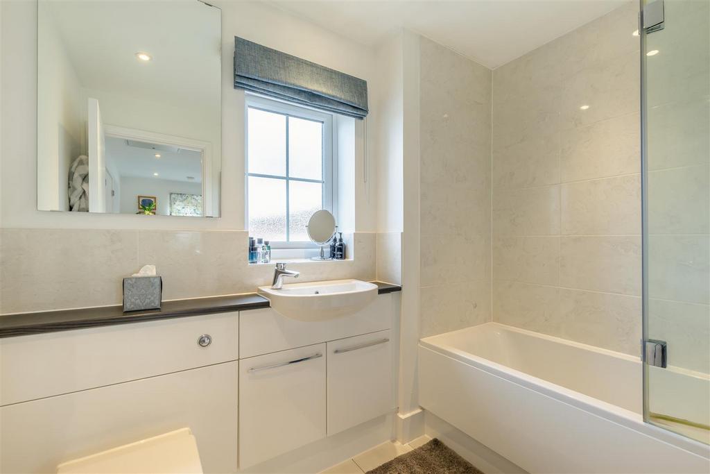 8657641-interior19.jpg