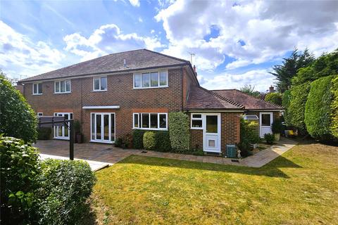 6 bedroom detached house for sale, Mayflower Road, Hampshire GU35