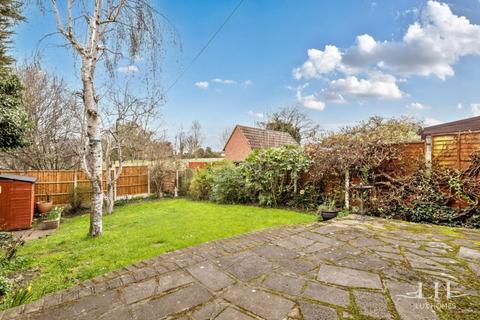 4 bedroom detached house for sale, Elm Park Avenue, Hornchurch