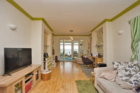 undefined, Wear Bay Crescent, Folkestone, Kent, CT19