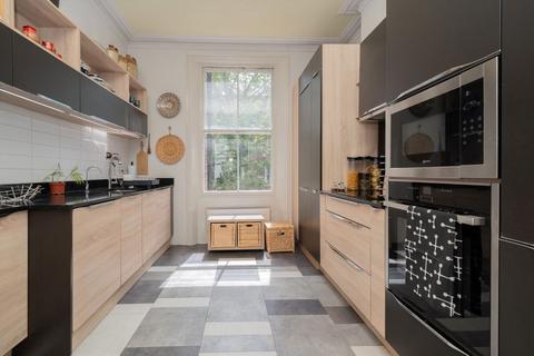 5 bedroom terraced house for sale, Chesterton Road, London W10