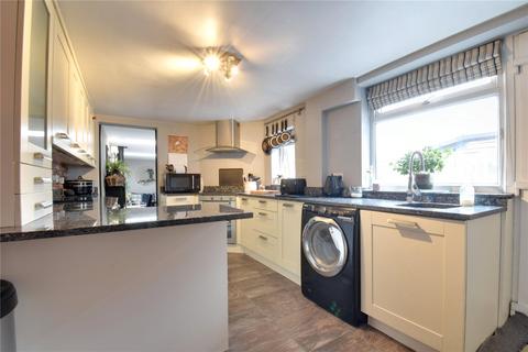 4 bedroom semi-detached house for sale, Thirsk Road, Northallerton, North Yorkshire, DL6