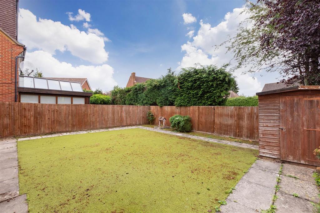 51 Copse Close-2.jpg