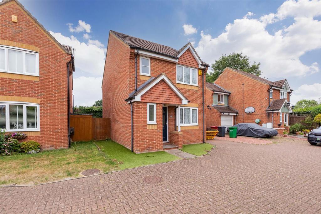 51 Copse Close-5.jpg