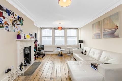 undefined, Rosebery Avenue, Clerkenwell, London, EC1R