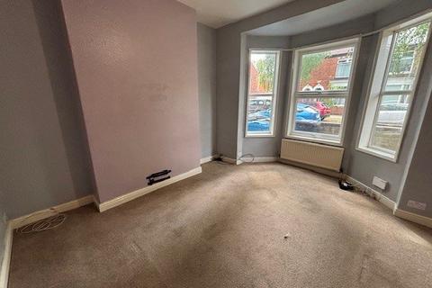 3 bedroom terraced house to rent, Ella Street, Newland Avenue, Hull, East Yorkshire, HU5