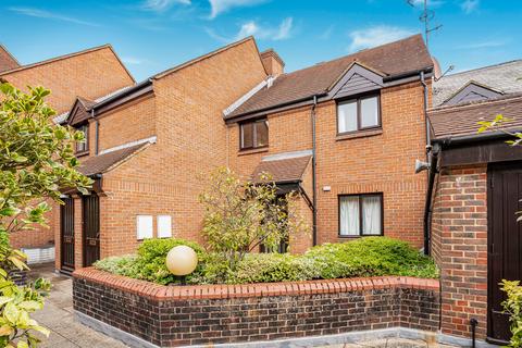 1 bedroom flat for sale, Half Moon Mews, St Albans, AL1