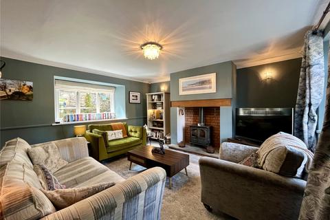 1 High Row, Haltwhistle, NE49 0EF